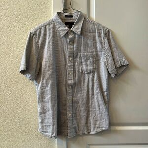 Banana Republic Black and White Patterned Shirt size M super soft and comfy